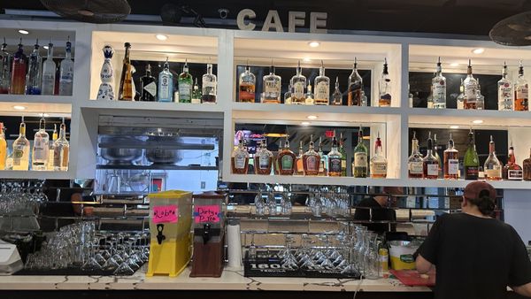 Day & Night Almeda 24HR Cafe by null