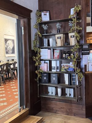 Paramount Cafe by null