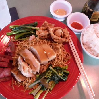 Tapa's Waikiki - Karaoke Near Me - Honolulu, Hawaii