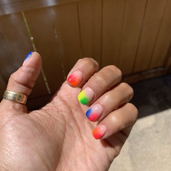 Nancy's Nails - Ombré dip - Nail Technicians Near Me - Columbus, Ohio Nancy's Nails - Ombré dip - Nail Technicians Near Me - Columbus, Ohio