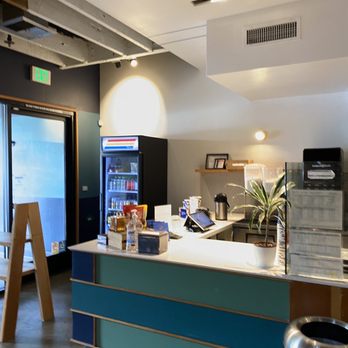 Backyard Bowls - a view of a coffee shop - Breakfast & Brunch Near Me - Los Angeles, California