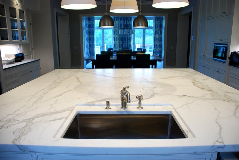 DIMENSIONAL STONE & TILE DESIGNS Updated June 2024 146 E 3rd St