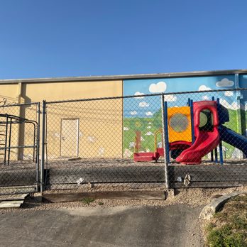 Little Treehouse Early Learning Center - Weak uncovered playground - Child Care & Day Care Near Me - San Antonio, Texas Little Treehouse Early Learning Center - Weak uncovered playground - Child Care & Day Care Near Me - San Antonio, Texas