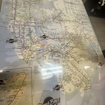 DoughBoyz Pizza - Table - Pizza Near Me - Oviedo, Florida