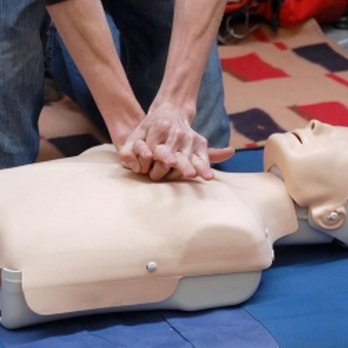 Surviving Link - HEART & STROKE FOUNDATION COURSES IN FIRST AID AND CPR FOR GENERAL PUBLIC and HEALTHCARE PROVIDERS. - First Aid Classes Near Me Surviving Link - HEART & STROKE FOUNDATION COURSES IN FIRST AID AND CPR FOR GENERAL PUBLIC and HEALTHCARE PROVIDERS. - First Aid Classes Near Me