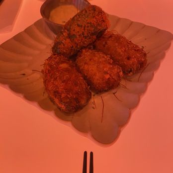 Noflex - Lounges Near Me - New York, New York