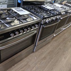 Toronto Appliance Depot - Gas and induction stove/range all available. Open box, Scratch & Dent and Brand New.