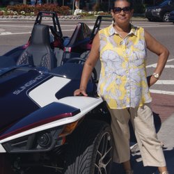 Sarasota Slingshot Rentals - Midnight Cherry & I!