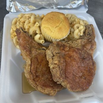 Soul 2 Soul Cafe - Fried Pork Chop Plate, Mac & Cheese and cornbread - Southern Near Me - Galveston, Texas Soul 2 Soul Cafe - Fried Pork Chop Plate, Mac & Cheese and cornbread - Southern Near Me - Galveston, Texas