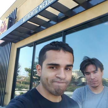 El Pollo Loco - Waiting outside pollo loco to open , its already 12 passed 10, thia is my break man - Fast Food Near Me - Compton, California
