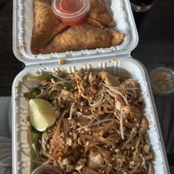 Chicken Pad Thai