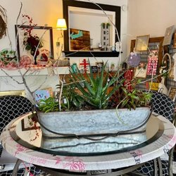 Findery Floral & Gift