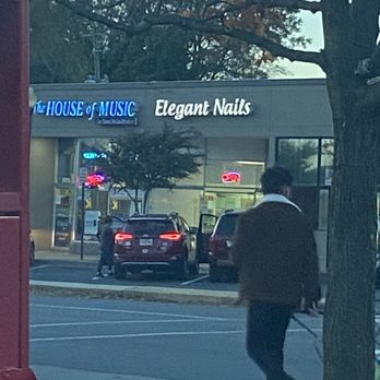 ELEGANT NAILS - Updated July 2025 - 18 Reviews - 3028 Hamilton St
