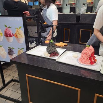 Oakobing - Shaved Ice Near Me - Los Angeles, California