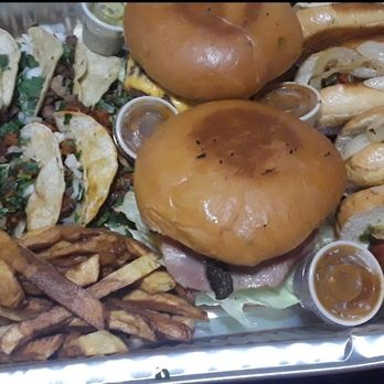 Papa's Tacos - Family pack - Food Trucks Near Me Papa's Tacos - Family pack - Food Trucks Near Me