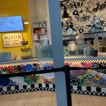 Berry Austin - Counter - Ice Cream & Frozen Yogurt Near Me - Austin, Texas