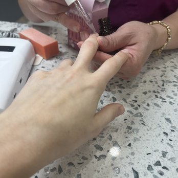 Linhs Nails - Her putting FUNGUS KILLER ON MY NAIL AFTER STATING IT WASNT FUNGUS - Skin Care Near Me - College Station, Texas