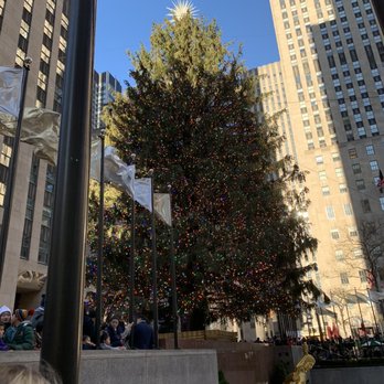 Rockefeller Center - Shopping Centers Near Me - New York, New York