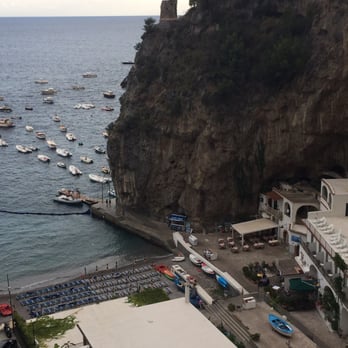 Bar Mare Petit - Down the long path to the right :) - Italian Near Me - Praiano, SA