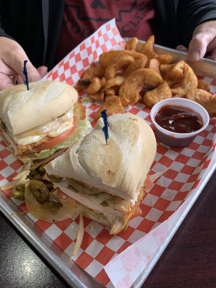 Social spots from Foley's On The Green