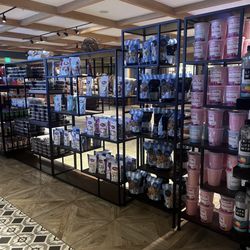 Rockies Marketplace - Variety of offerings