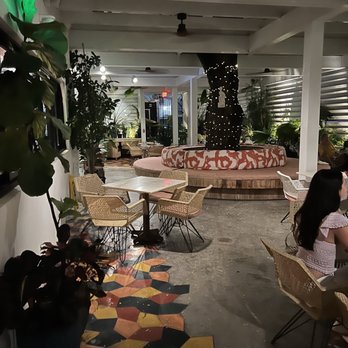 Red Rooster Overtown - Outside Dining - Cocktail Bars Near Me - Miami, Florida