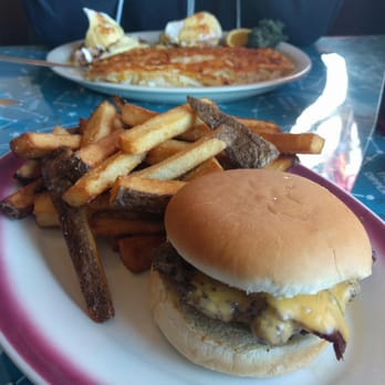 North Star Diner - Drive thru burger and eggs benny... Yummmmm - Bars Near Me - Seattle, Washington North Star Diner - Drive thru burger and eggs benny... Yummmmm - Bars Near Me - Seattle, Washington