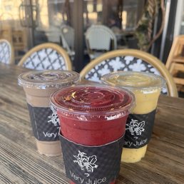 Very Berries Very Tropical Very Protein
