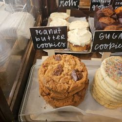 Peanut butter cookie