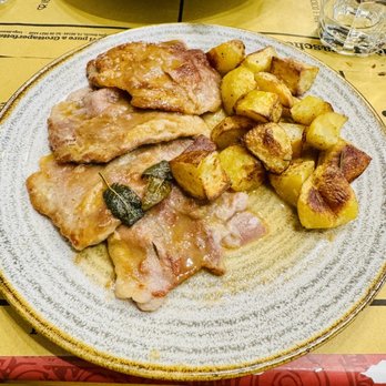 La Fraschetta di Castel Sant'Angelo - Pork Cutlets - Italian Near Me - Rome, RM
