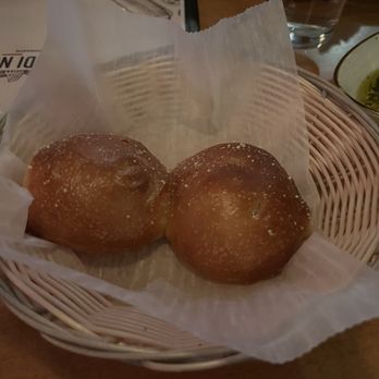 Tra Di Noi Ristorante - Complimentary bread - Italian Near Me - Bowling Green, Kentucky