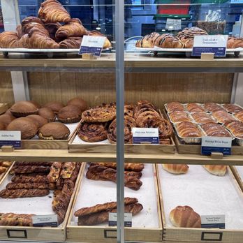 Paris Baguette - Bakeries Near Me - Yonkers, New York Paris Baguette - Bakeries Near Me - Yonkers, New York