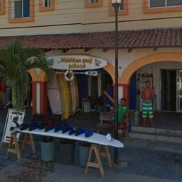 The front of the shop, brah.