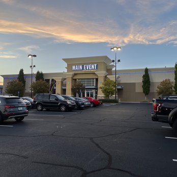 MAIN EVENT ALPHARETTA - Updated November 2024 - 285 Photos & 303 ...