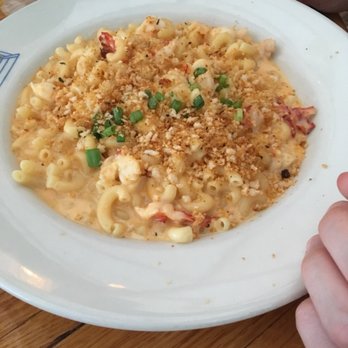 PIER 290 - American Near Me - Williams Bay, Wisconsin