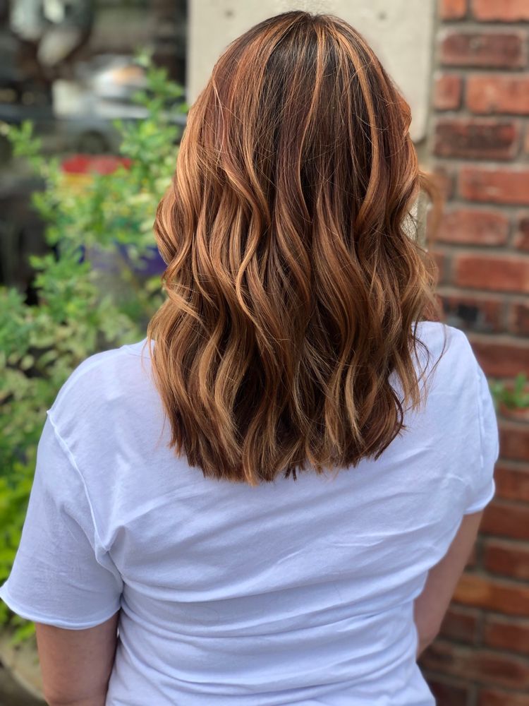 MIRROR MIRROR SALON Updated October 2024 43 Photos 315 Westport