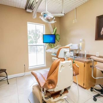Gene Hassell, DDS - Cosmetic Dentists Near Me - Pflugerville, Texas Gene Hassell, DDS - Cosmetic Dentists Near Me - Pflugerville, Texas