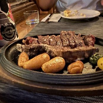 Guell - Dry-aged bone-in steak - Tapas/Small Plates Near Me - Barcelona, B