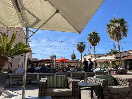 The Headquarters at Seaport by null