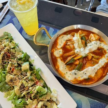 I Got My Sound Chicken - Salad with Apple Topoki and Pineapple Paradise - Korean Near Me - Fullerton, California I Got My Sound Chicken - Salad with Apple Topoki and Pineapple Paradise - Korean Near Me - Fullerton, California