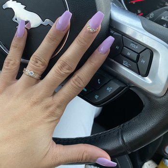 Lavish Nails & Spa - Nail Salons Near Me - Kennesaw, Georgia Lavish Nails & Spa - Nail Salons Near Me - Kennesaw, Georgia