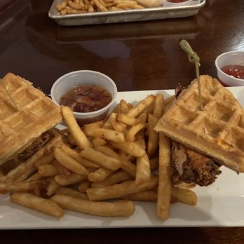 Amici Tavern - Chicken and waffle sliders - New American Near Me - North Haven, Connecticut