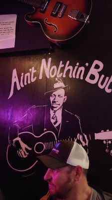 Ain't Nothin But The Blues Bar by null
