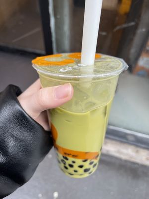 CoCo Fresh Tea & Juice by null