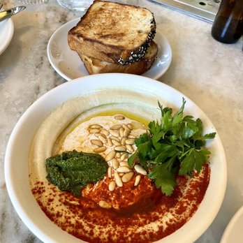Saffy's - hummus tahini - Middle Eastern Near Me - Los Angeles, California