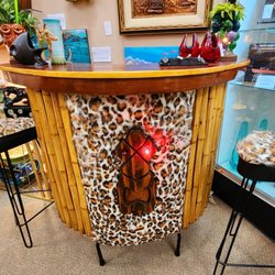 Victoria's Attic Antiques - Tiki bar with lights
