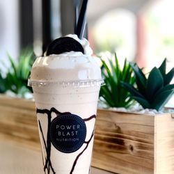 Power Blast Nutrition - Oreo Peanut Butter Shake!