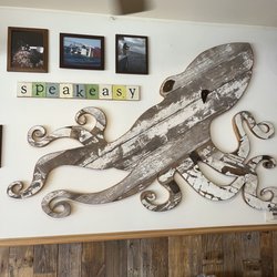 Speakeasy Pizzeria & Restaurant