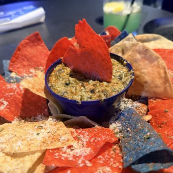 Nouveau Noir - Spinach dip - Southern Near Me - Dallas, Texas Nouveau Noir - Spinach dip - Southern Near Me - Dallas, Texas