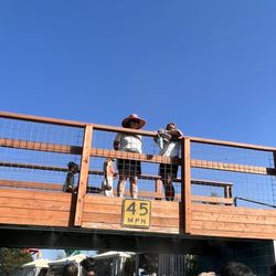 Typhoon Texas Waterpark Austin - 6 pack grid